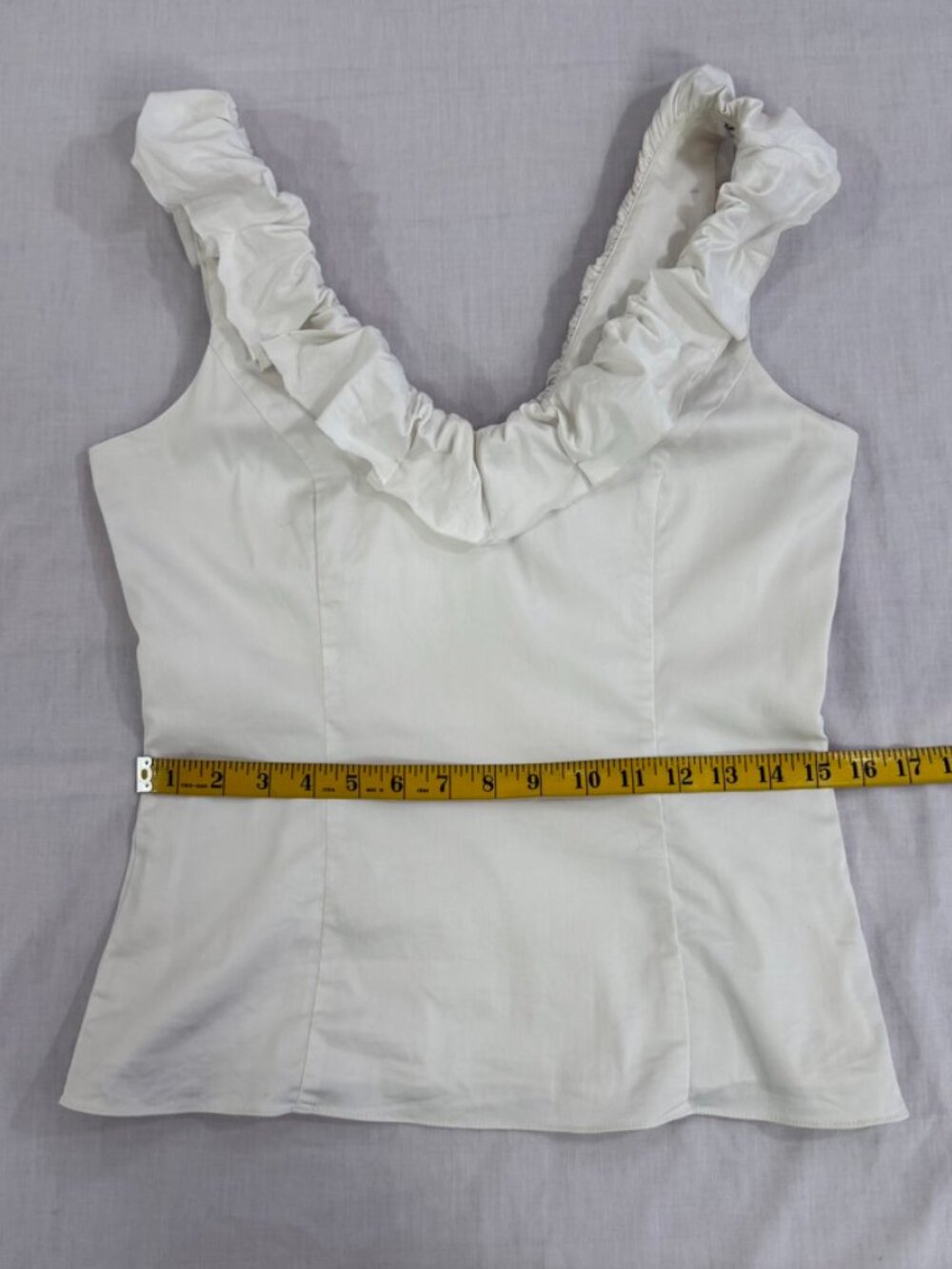 White House Black Market White Ruffle Sleeveless Blouse Top Women's Size 6 Girly - Picture 8 of 13